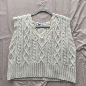 ZARA WHITE CROPPED SWEATER VEST